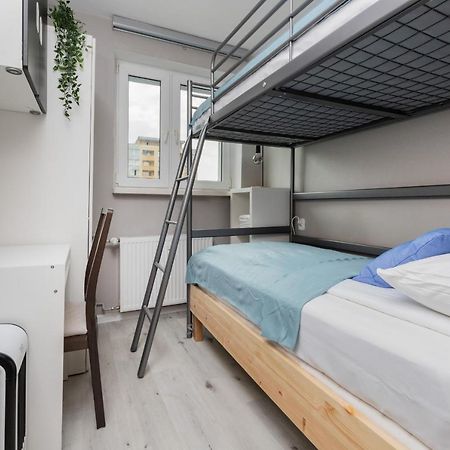 Family Apartment With Balcony In Gdynia By Noclegi Renters Esterno foto