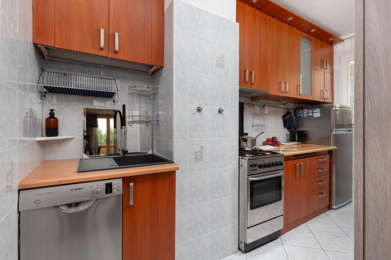 Family Apartment With Balcony In Gdynia By Noclegi Renters Esterno foto