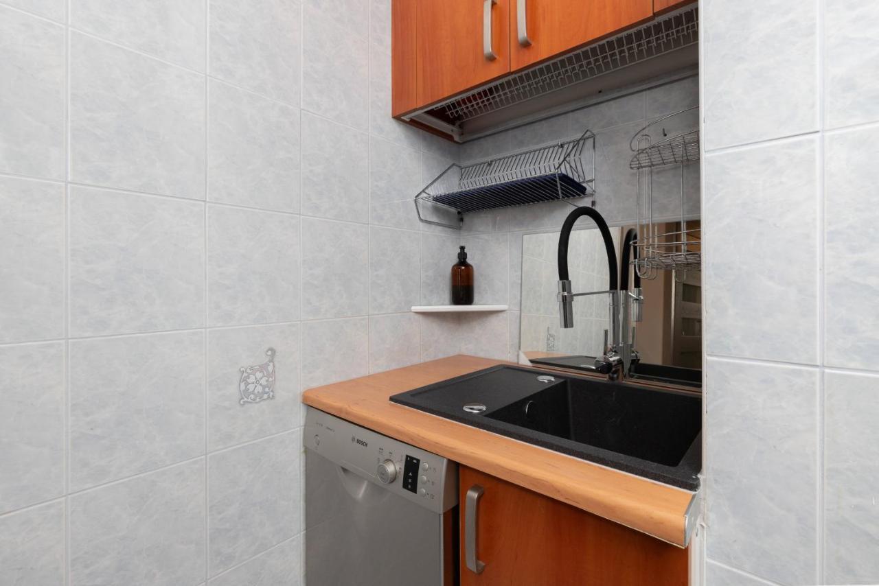 Family Apartment With Balcony In Gdynia By Noclegi Renters Esterno foto